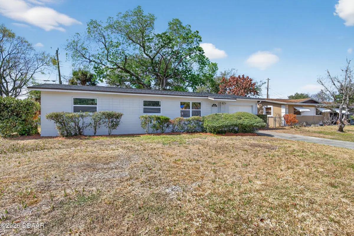 852 White Court, Daytona Beach, FL 32117 - #1