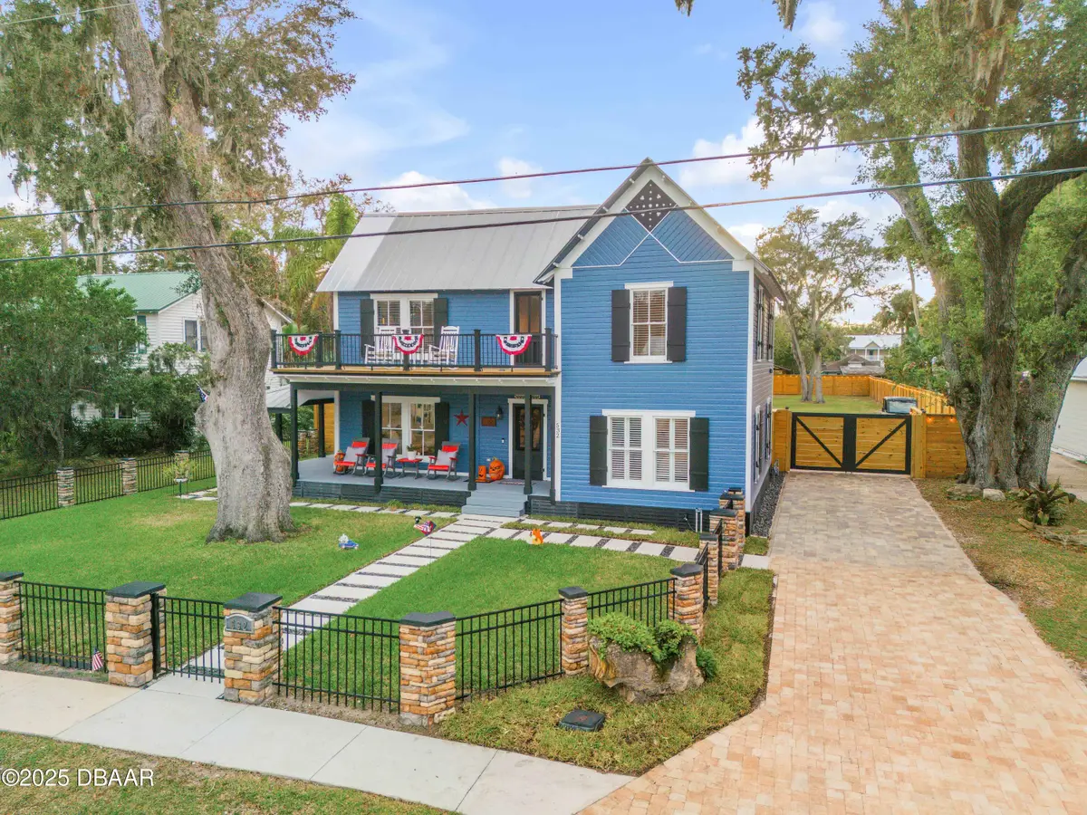 532 Faulkner Street, New Smyrna Beach, FL 32168 - #1