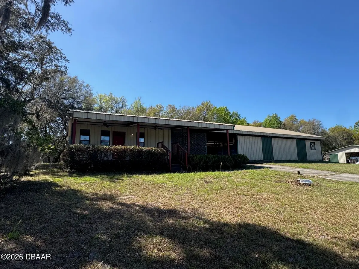 1065 S Massachusetts Avenue, Deland, FL 32724 - #1