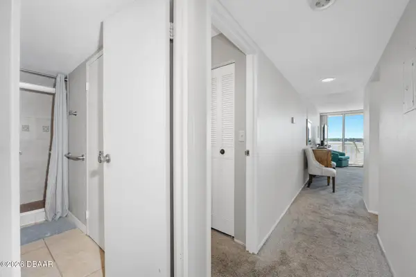 925 N Halifax Avenue #204 S, Daytona Beach, FL 32118