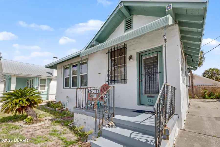 133 S Oleander Avenue, Daytona Beach, FL 32118 - #2