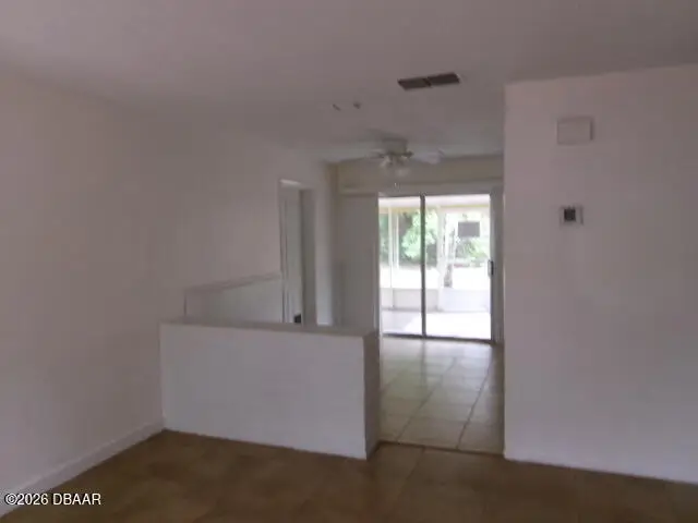 551 Cambridge Circle, South Daytona, FL 32119 - #3