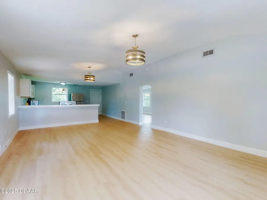 1103 Washington Street, New Smyrna Beach, FL 32168 - #3