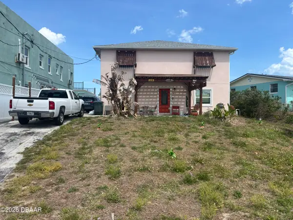 2005 Schulte Avenue, Daytona Beach, FL 32118