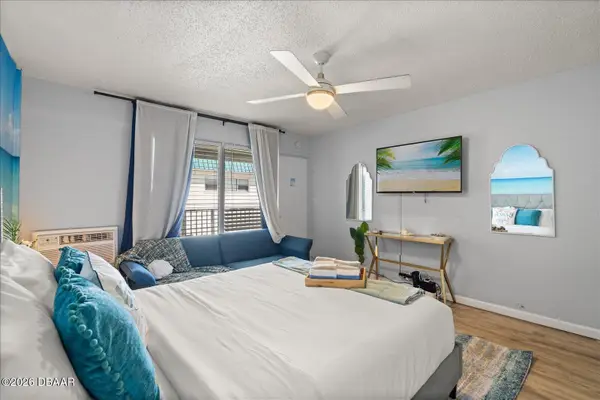 935 S Atlantic Avenue #221, Daytona Beach, FL 32118