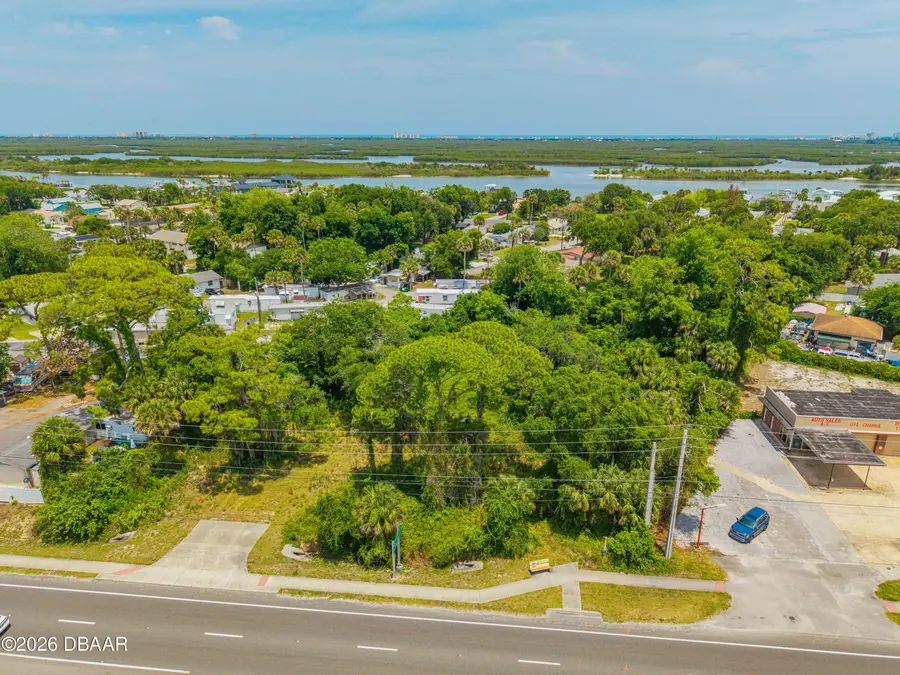 1711 S Ridgewood Avenue, Edgewater, FL 32141 - #3