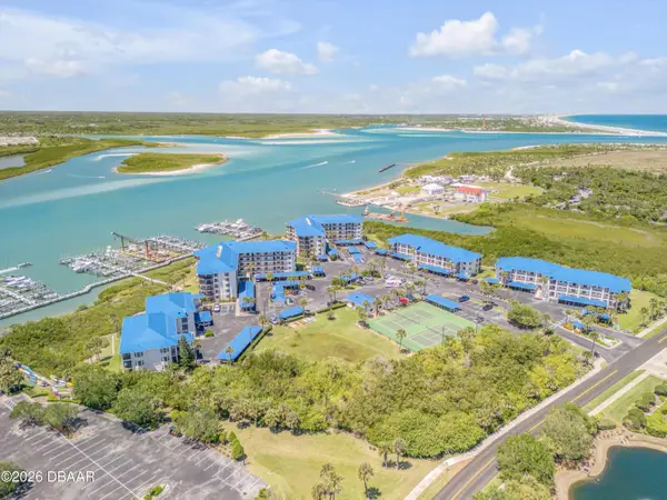 2700 N Peninsula Avenue #211, New Smyrna Beach, FL 32169