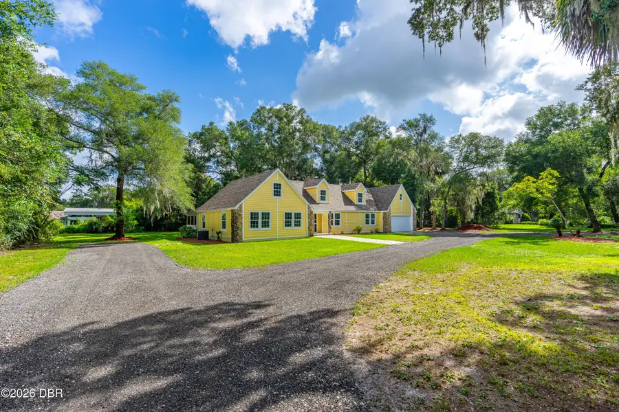 475 E Wisconsin Avenue, Orange City, FL 32763 - #3