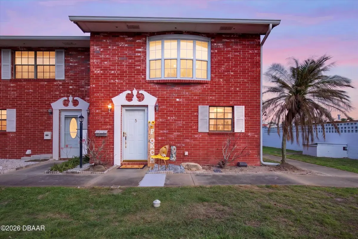 2250 S Palmetto Avenue #J-5, South Daytona, FL 32119 - #1