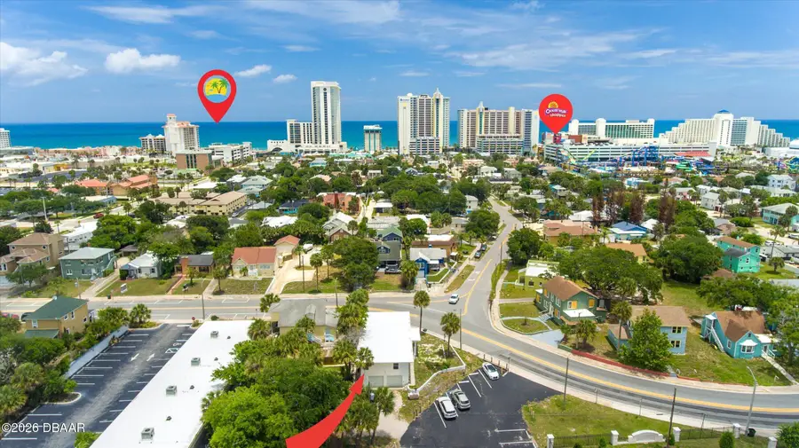 419 N Peninsula Drive, Daytona Beach, FL 32118 - #3