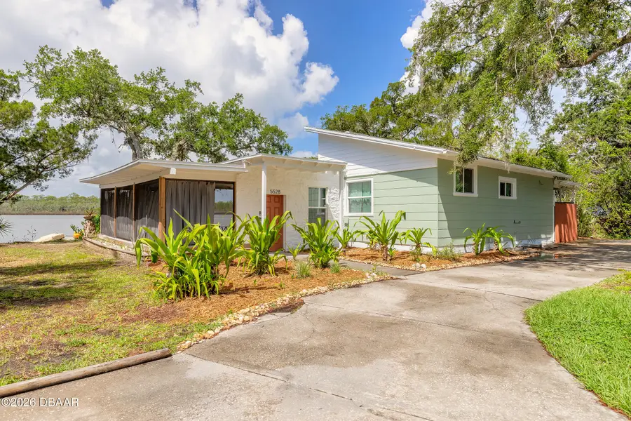 5528 W Bayshore Drive, Port Orange, FL 32127 - #2
