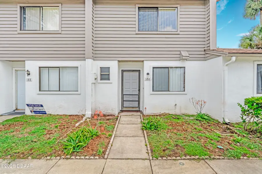 184 W Sandalwood Court, Daytona Beach, FL 32119 - #2