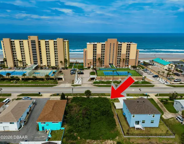 3826 S Atlantic Avenue, Daytona Beach Shores, FL 32118