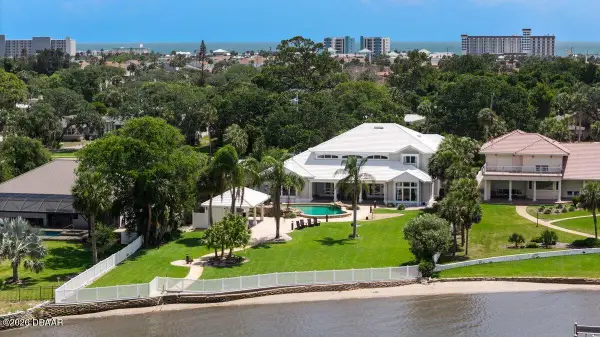 626 Riverside Drive, Ormond Beach, FL 32176