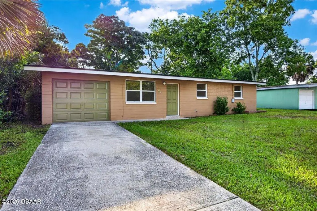 1435 Atlanta Drive, Daytona Beach, FL 32117 - #1