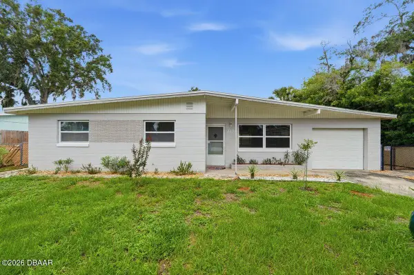 2170 Robinhood Trail, South Daytona, FL 32119