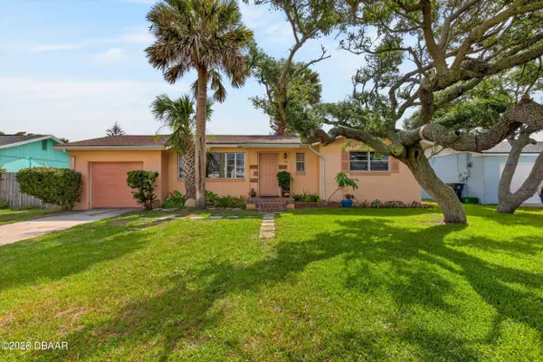 109 Claire Terrace, Daytona Beach, FL 32118