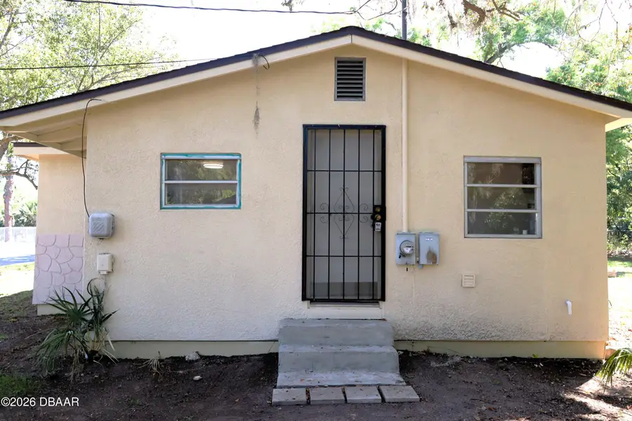 2024 Dixie Avenue, Eustis, FL 32726 - #3