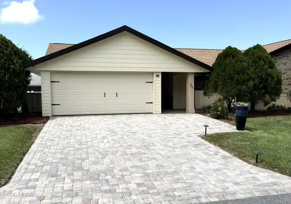 34 Lake Fairgreen Circle, New Smyrna Beach, FL 32168