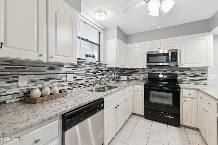 325 Wilder Boulevard #A404, Daytona Beach, FL 32114 - #3