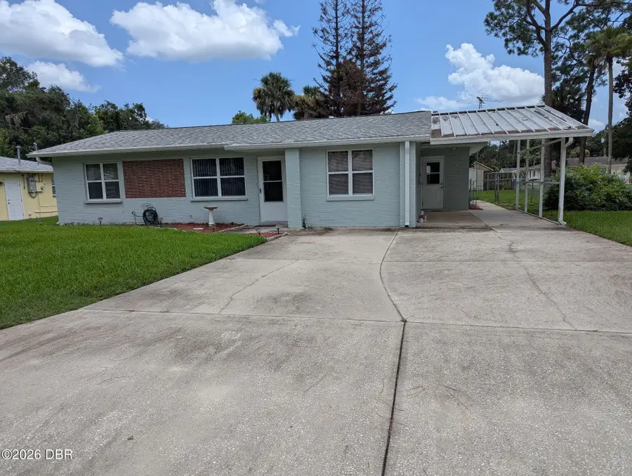 314 Roslyn Avenue, New Smyrna Beach, FL 32168 - #2
