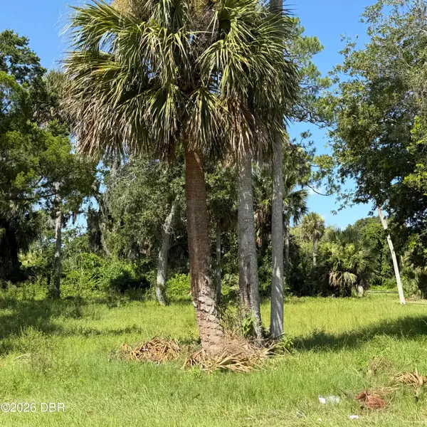 510-512 N Segrave Street, Daytona Beach, FL 32114