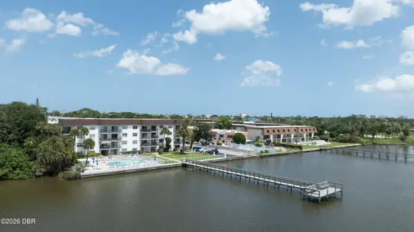 118 S Halifax Avenue #404, Daytona Beach, FL 32118