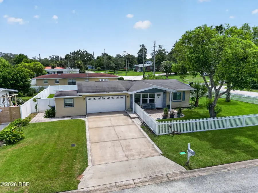 102 N Capri Drive, Ormond Beach, FL 32174 - #3