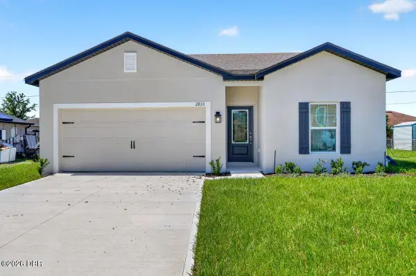 1825 Van Allen Circle, Deltona, FL 32738