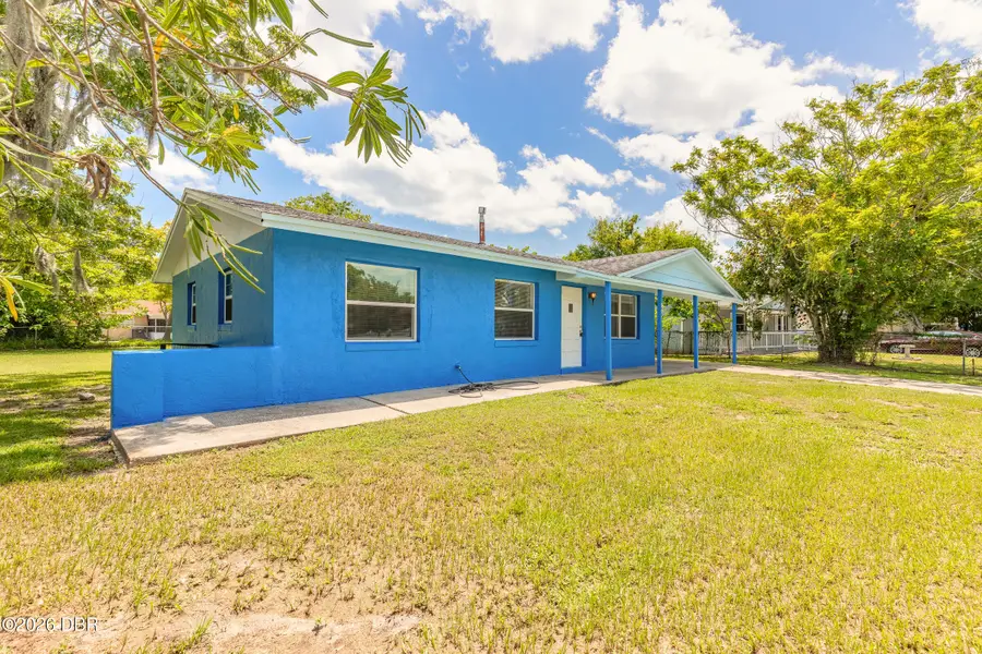 901 Lockhart Street, Daytona Beach, FL 32114 - #2