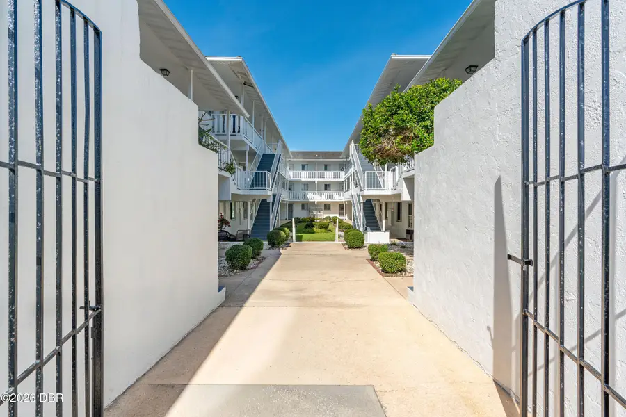 405 N Halifax Avenue #105, Daytona Beach, FL 32118 - #2