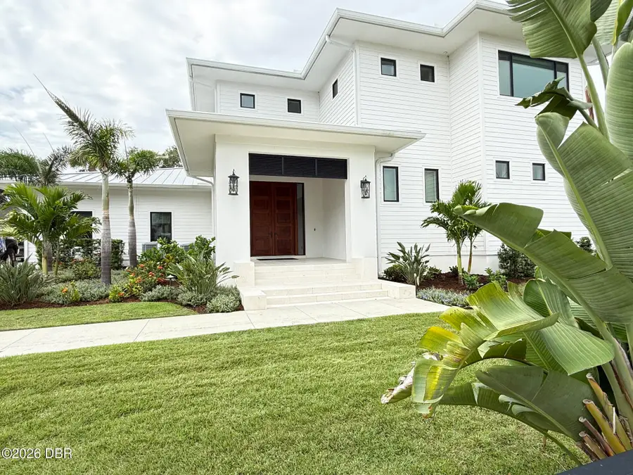 101 Due East Street, New Smyrna Beach, FL 32169 - #2