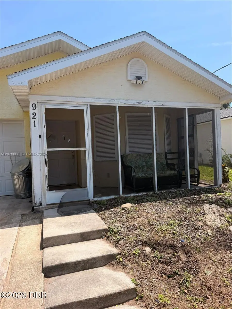 921 Redwood Street, Daytona Beach, FL 32117 - #1
