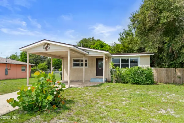 834 Derbyshire Road, Daytona Beach, FL 32117