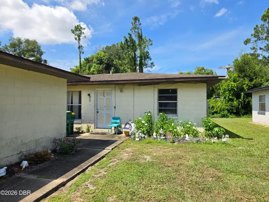 450 S Hill Avenue, Deland, FL 32724 - #2