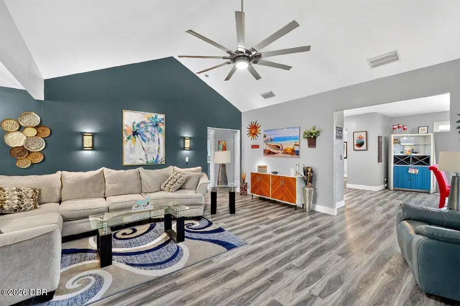 928 N Oleander Avenue, Daytona Beach, FL 32118 - #3