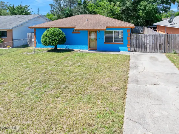 1324 Granada Avenue, Daytona Beach, FL 32117