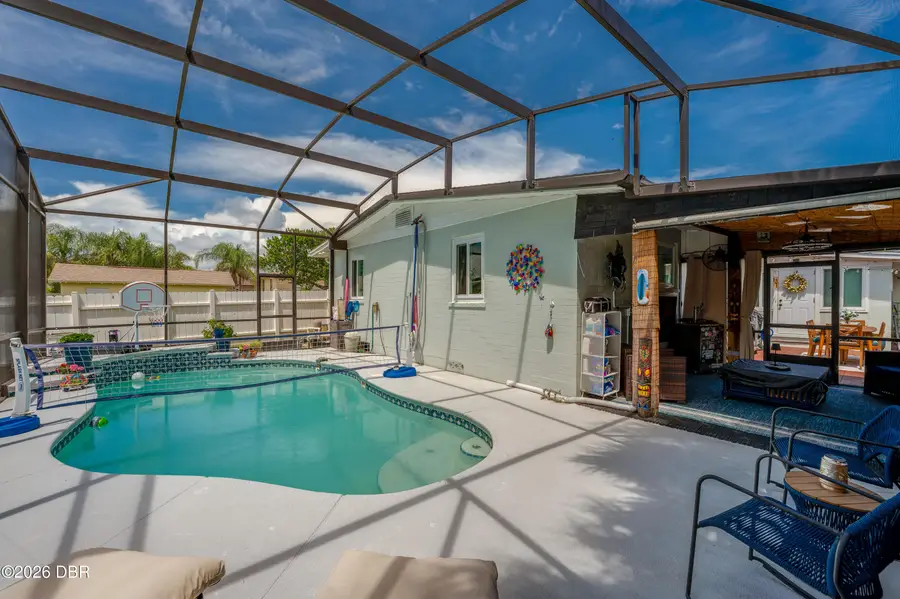 348 Woodland Avenue, Daytona Beach, FL 32118 - #2