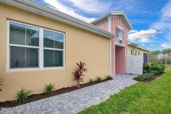215 Gypsy Palace Lane, Daytona Beach, FL 32124