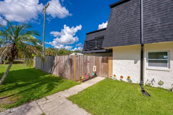 36 Springwood Square, Port Orange, FL 32129