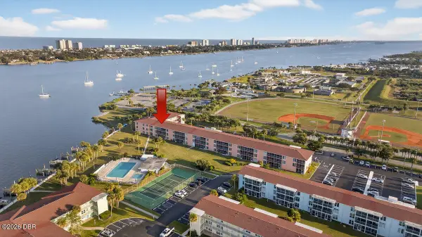 721 S Beach Street #205, Daytona Beach, FL 32114