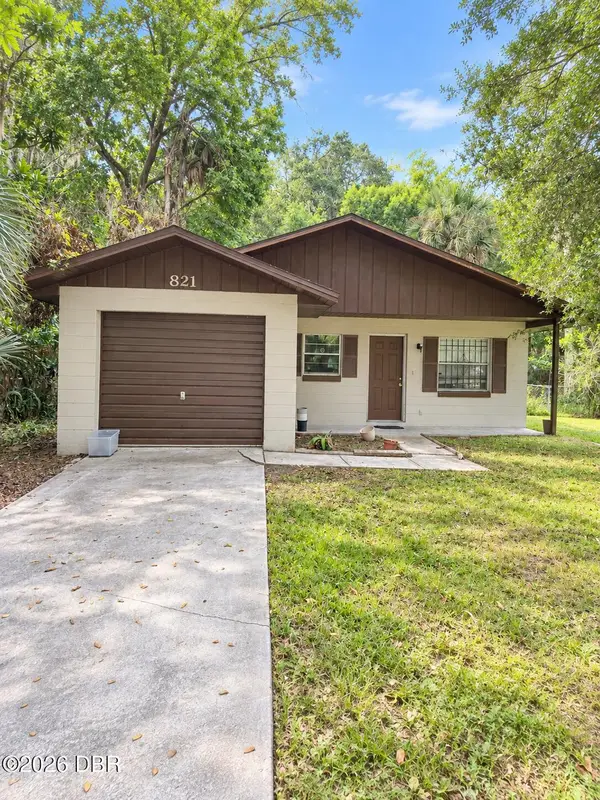 821 Winchester Street, Daytona Beach, FL 32114