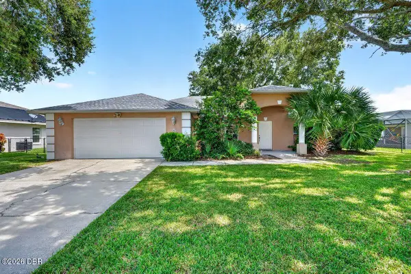 5 Spinnaker Circle, South Daytona, FL 32119