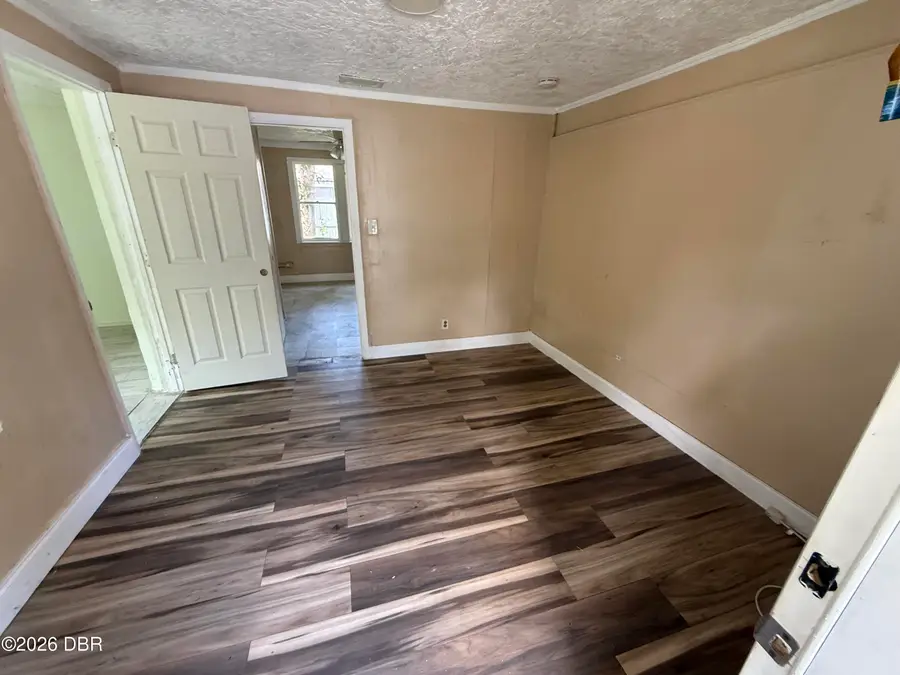 237 Desoto Street, Daytona Beach, FL 32114 - #3