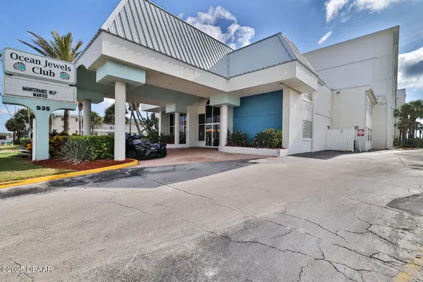 935 S Atlantic Avenue #101, Daytona Beach, FL 32118