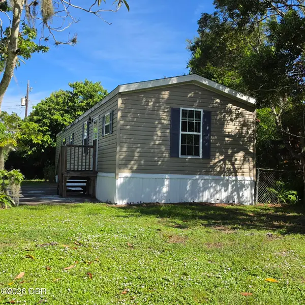 1113 Millbrook Avenue, Port Orange, FL 32127
