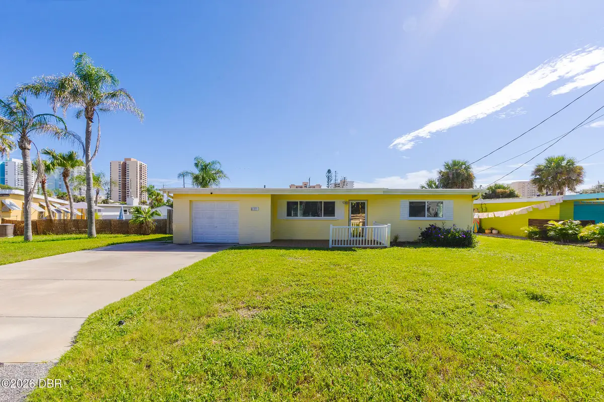 3105 La Paloma Avenue, Daytona Beach, FL 32118 - #1