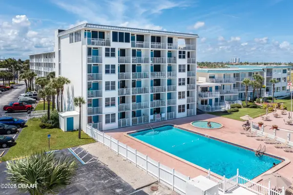 935 S Atlantic Avenue #303, Daytona Beach, FL 32118