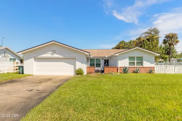 879 W Coquina Drive, Daytona Beach, FL 32117