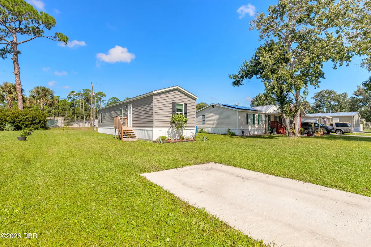 1086 Green Acres Circle, South Daytona, FL 32119 - #1